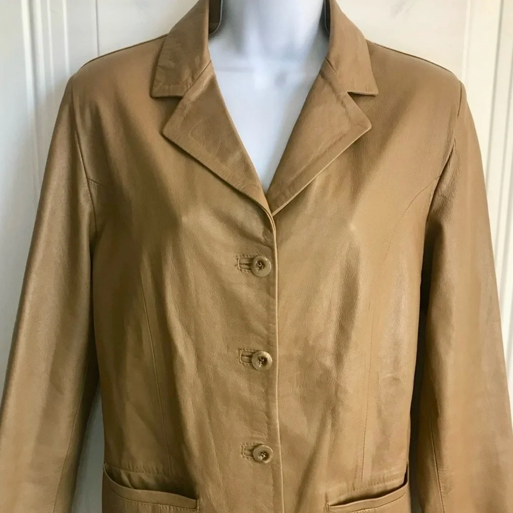 Vtg Women’s 44 10-12 Made in Italy Vera Pelle Tan Leather 4-Button Jacket in EUC - Picture 8 of 16